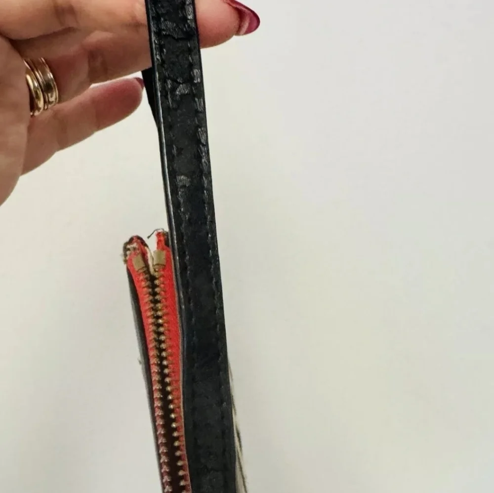 SPARTINA Daufuskie Island Wristlet, Black Tan Geometric Design